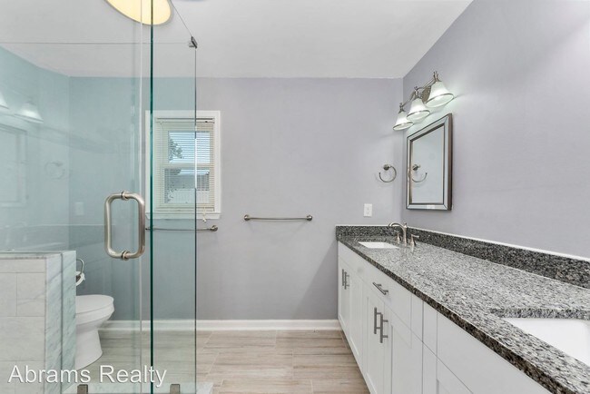 Building Photo - 3 br, 2 bath House - 700 Whitechapel Drive