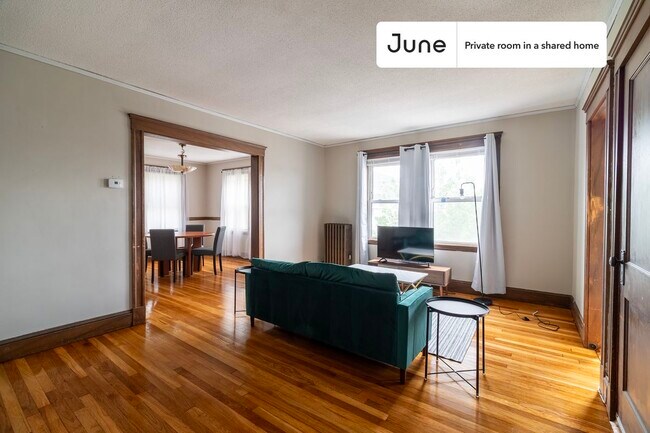 Foto del edificio - Room in Shared 4 bed/1 bath home in Somerville