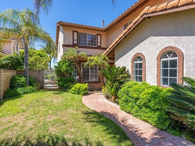 Building Photo - Cul-De-Sac Home for Lease
