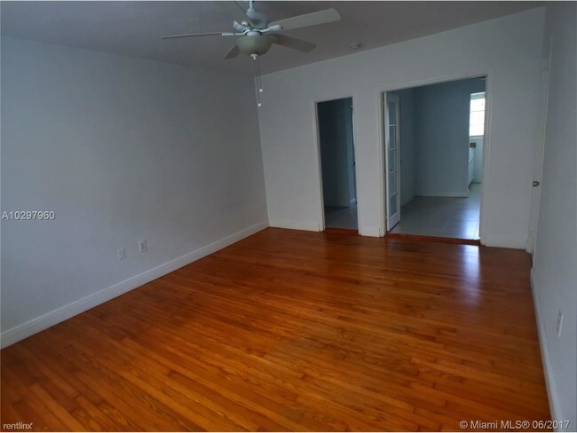 Building Photo - 1525 Jefferson Ave