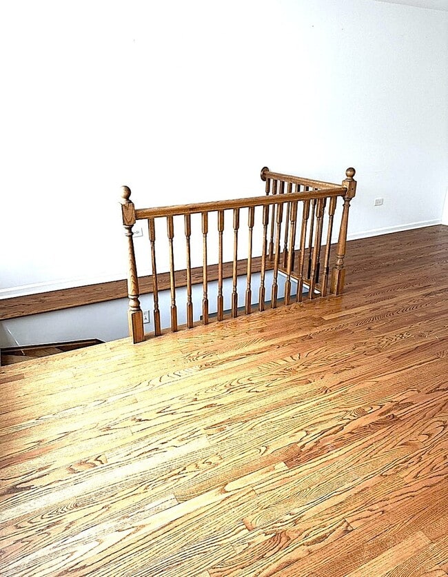 Foto del edificio - 8655 1/2 W Foster Ave