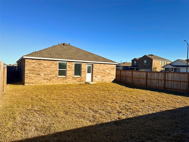 Building Photo - 16803 Great Stable Wy
