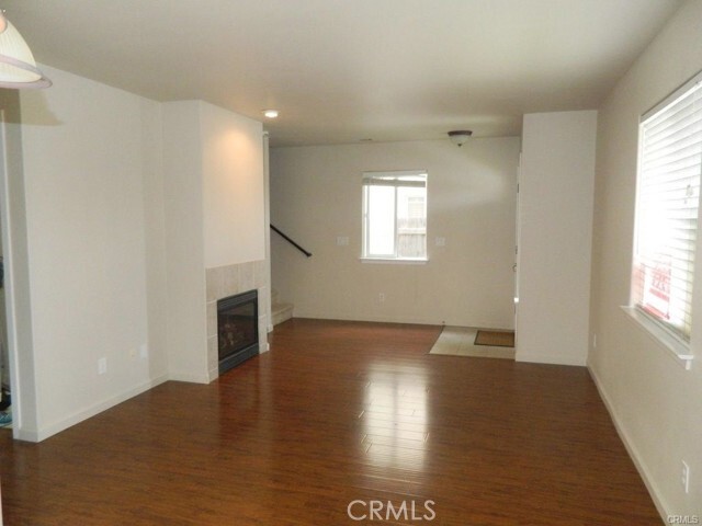 Foto principal - 1093 Belridge St