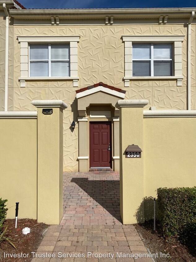 Primary Photo - 4 br, 3.5 bath House - 2350 Bella Vista Dr