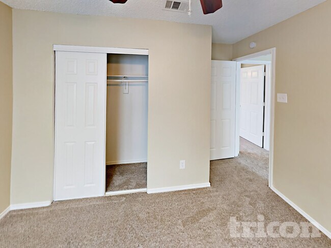 Foto del edificio - 1521 Savannah St