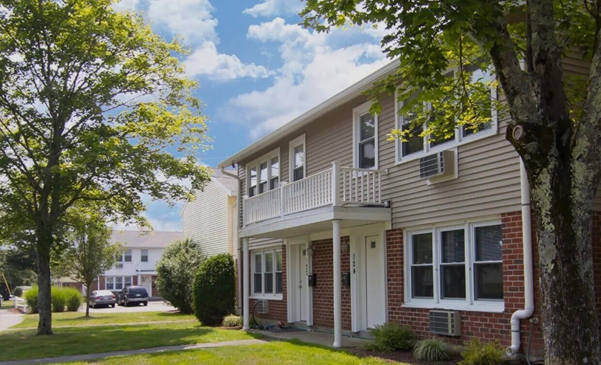 Foto del edificio - 81 Little Herring Pond Rd