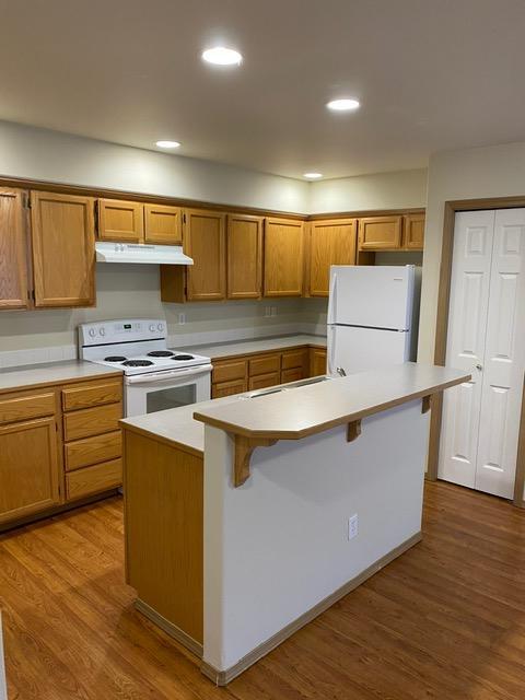 Building Photo - 512 Hazel St. #B