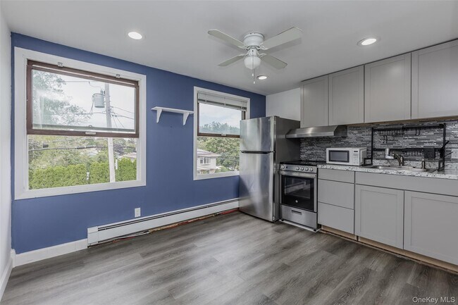 Foto del edificio - 97 Rosewood Rd