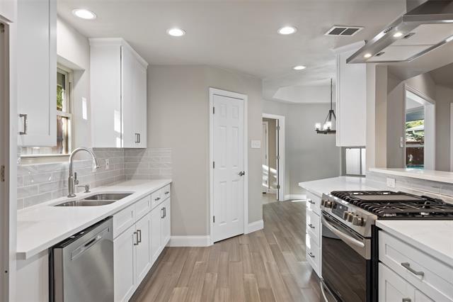 Foto del edificio - 7317 Clearhaven Dr