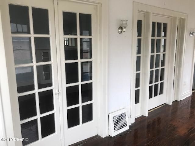 Foto del edificio - 1410 S Westnedge Ave