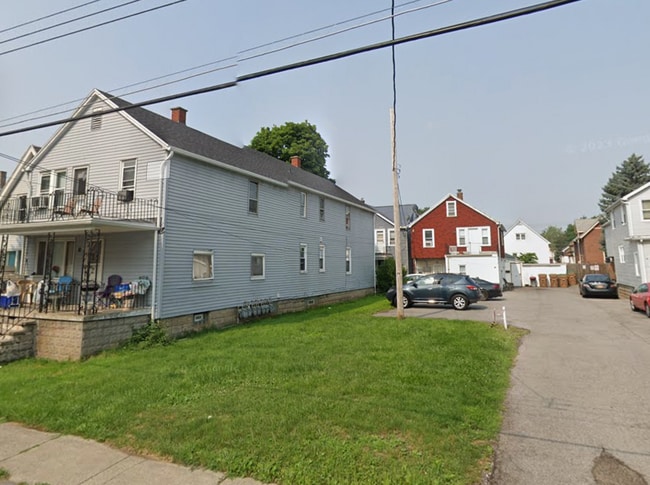 Building Photo - 18 Euclid Ave