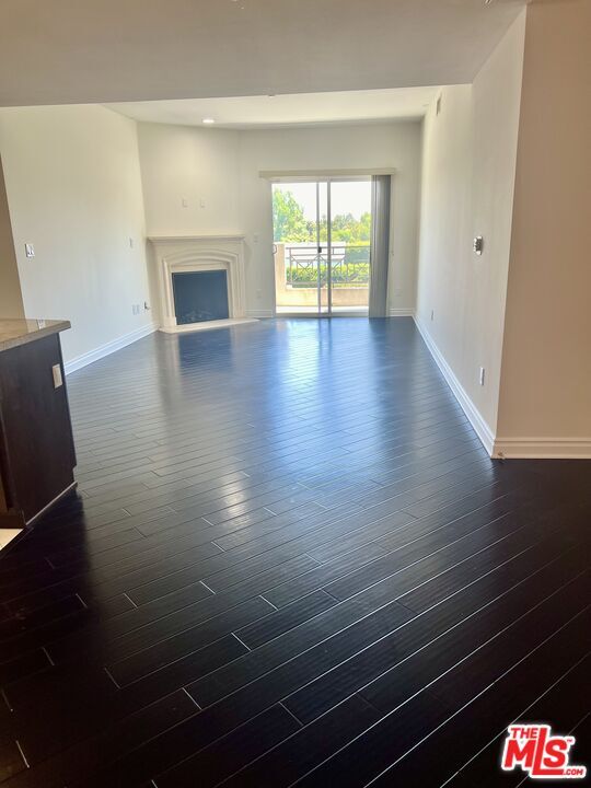 Building Photo - 4424 Whitsett Ave