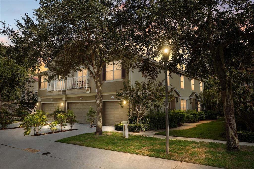 Foto del edificio - 6714 Breezy Palm Dr