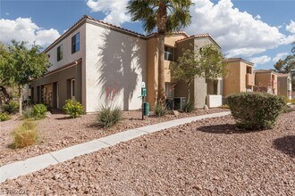 Building Photo - 3151 N Soaring Gulls Dr