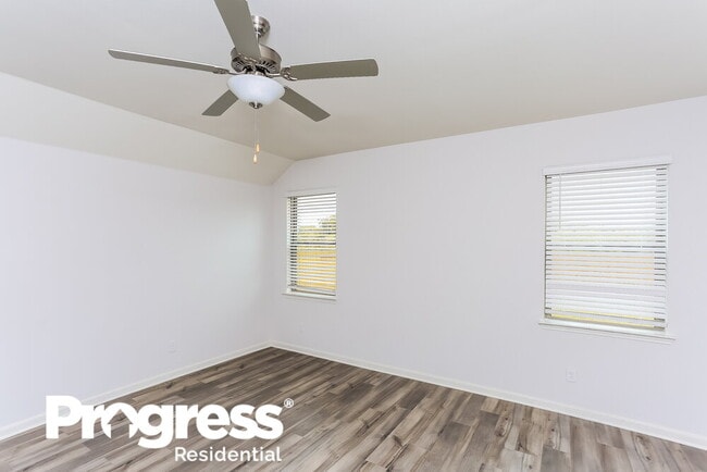 Building Photo - 1101 Wheatfield Ln