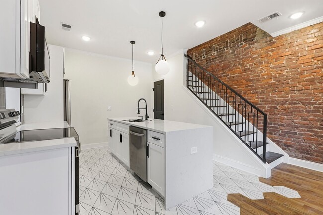 Building Photo - 4417 N 9th St