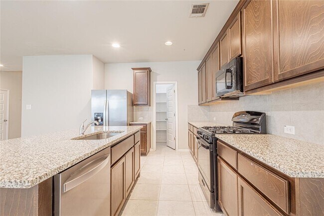 Building Photo - 2771 Winding Creek Rd