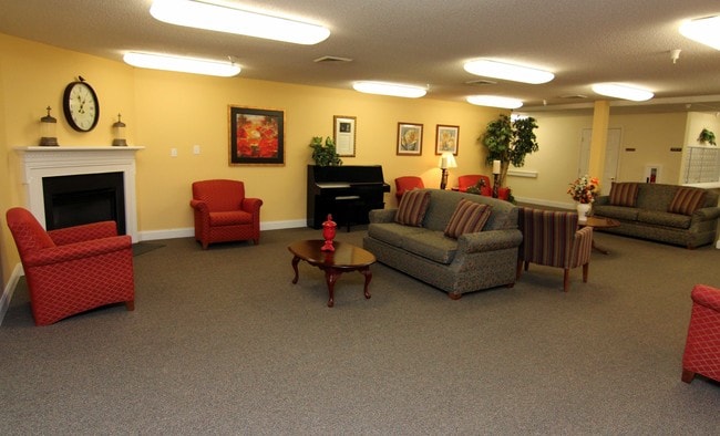 Foto del edificio - Glen Forest Senior Apartments