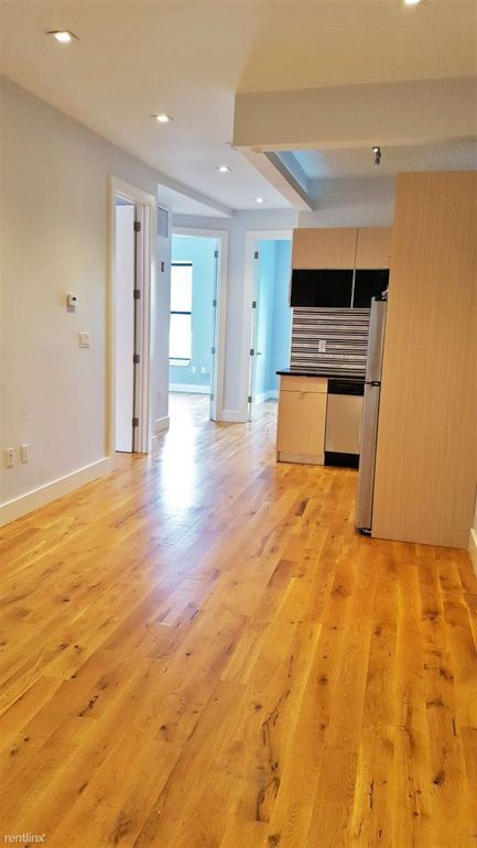 Building Photo - 452 Empire Blvd