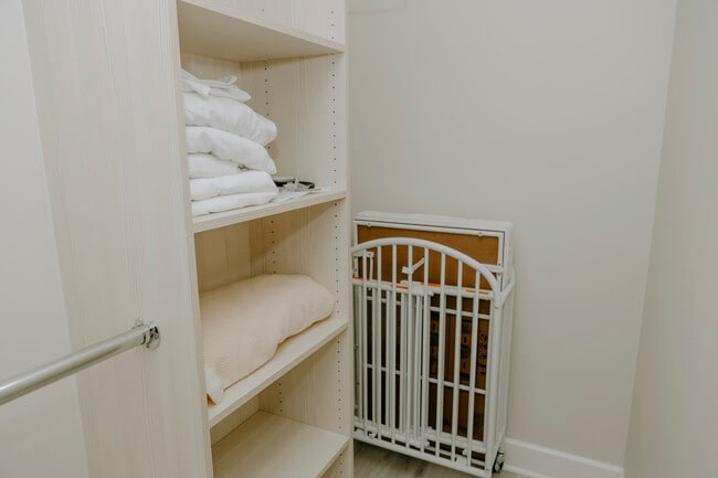 Photo - 608 N Emerson Ave House