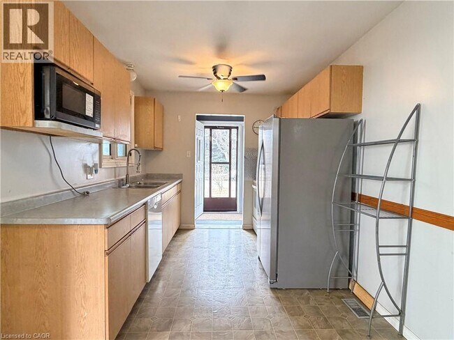 Photo du bâtiment - 259 Camille Crescent