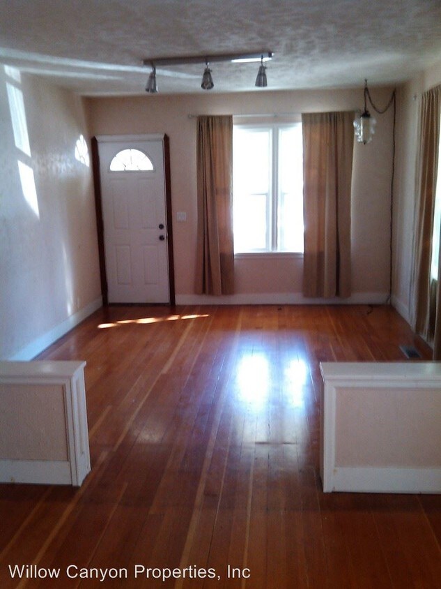 Foto del edificio - 156 SE 10th St