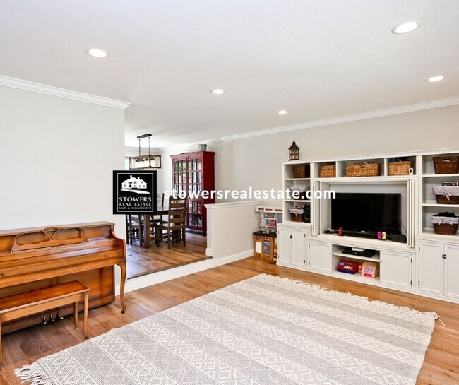Building Photo - 339 Alviso Way