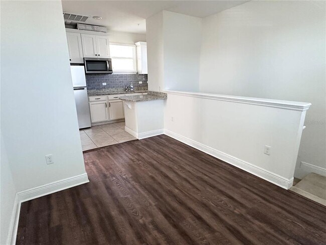 Foto del edificio - 8347 Lookout Pointe Dr