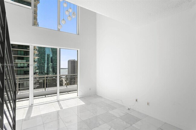 Foto del edificio - 60 SW 13th St