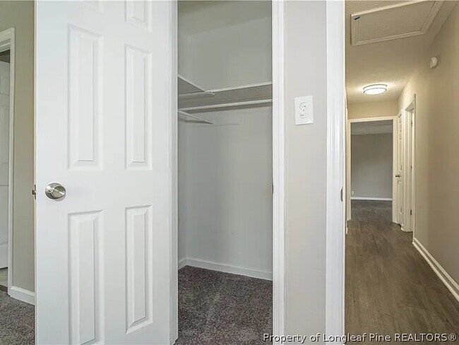 Foto del edificio - 5219 Remington Rd