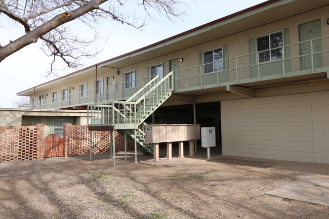 Building Photo - Pueblo Chamisa