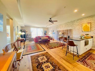 Foto del edificio - 300 -2A-32A Mason Ave