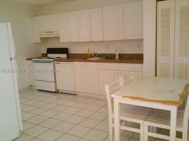 Foto del edificio - 5100 SW 41st St