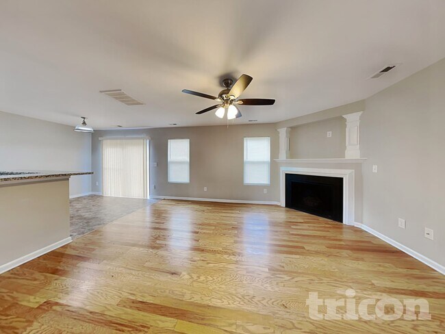 Building Photo - 931 Rook Rd