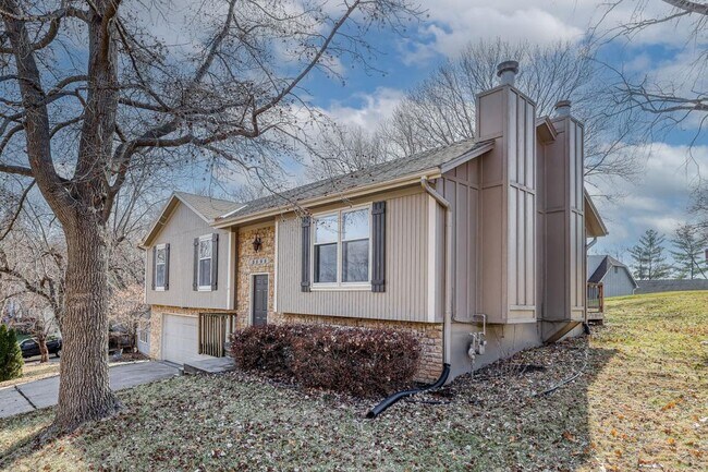 Foto del edificio - 5505 NW Verlin Dr