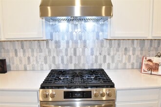 Building Photo - 16311 Mesquite Fld Dr