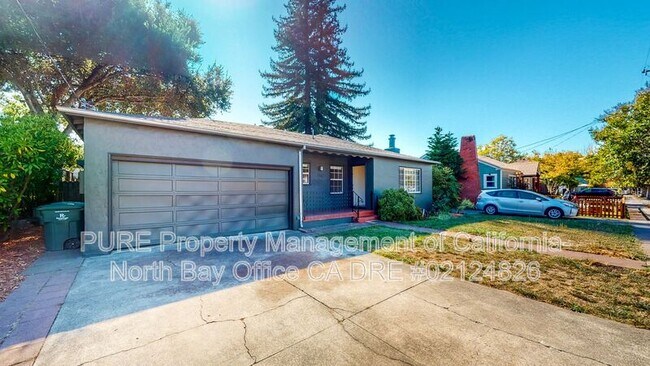 Building Photo - 1536 Parker Dr