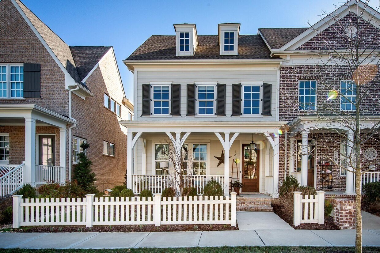 1049 Beckwith St, Franklin, TN 37064 House Rental in Franklin, TN