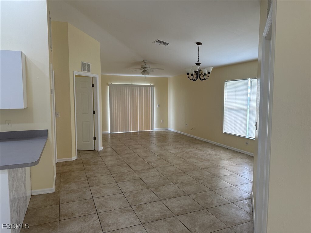 Foto principal - 1312 NE 16th Terrace