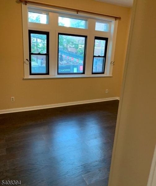 Foto del edificio - 385 Bloomfield Ave