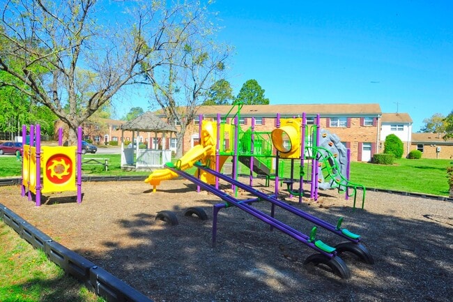 Building Photo - 356 Cypresswood Ct