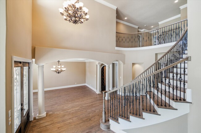 Foto del edificio - 3310 Blue Bonnet Blvd