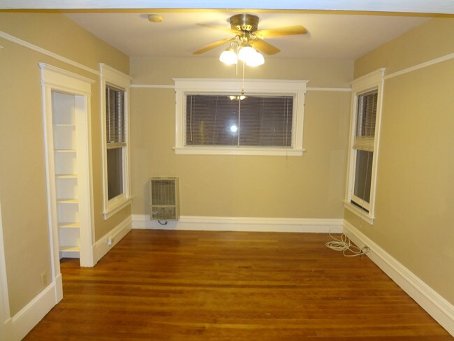 Wood floors in Living Room! - 655 S 6th St