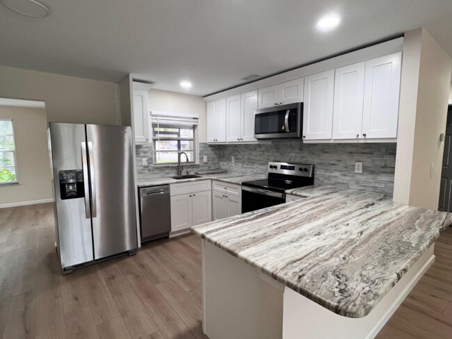 Foto del edificio - 7020 Wentworth Way