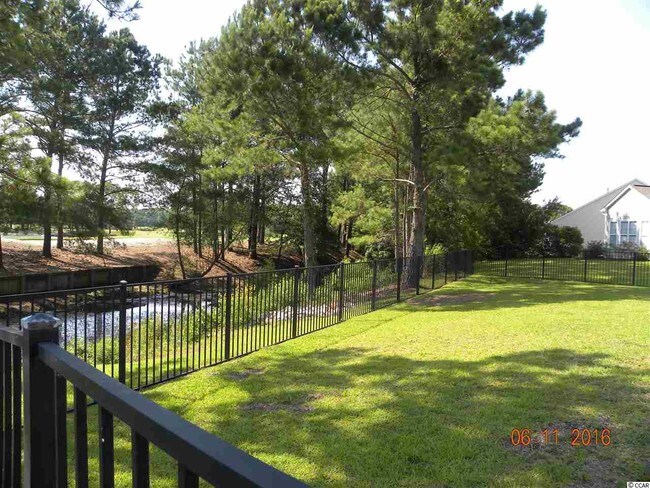 Building Photo - 1010 Meadowlands Trail