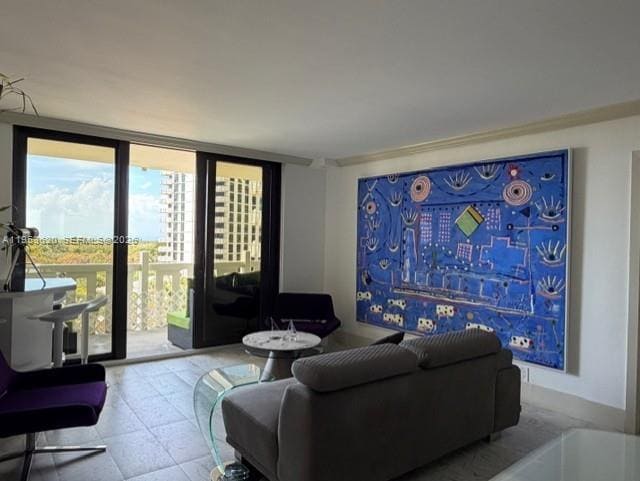 Foto del edificio - 1111 Crandon Blvd