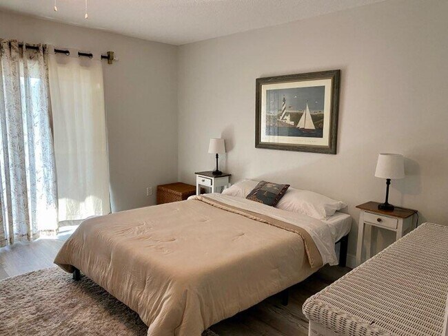 Foto del edificio - 97 Spring Lake Dr
