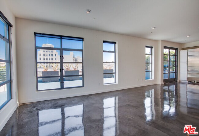 Foto del edificio - 1358 4th St