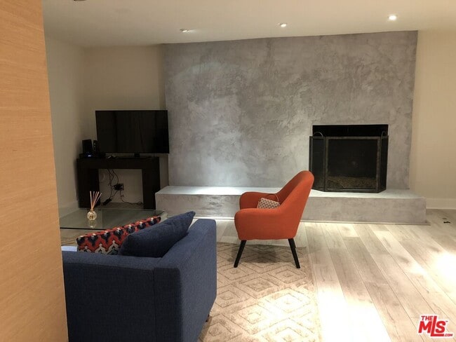 Building Photo - 1114 23rd St