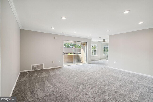 Foto del edificio - 72202 Delaire Landing Rd